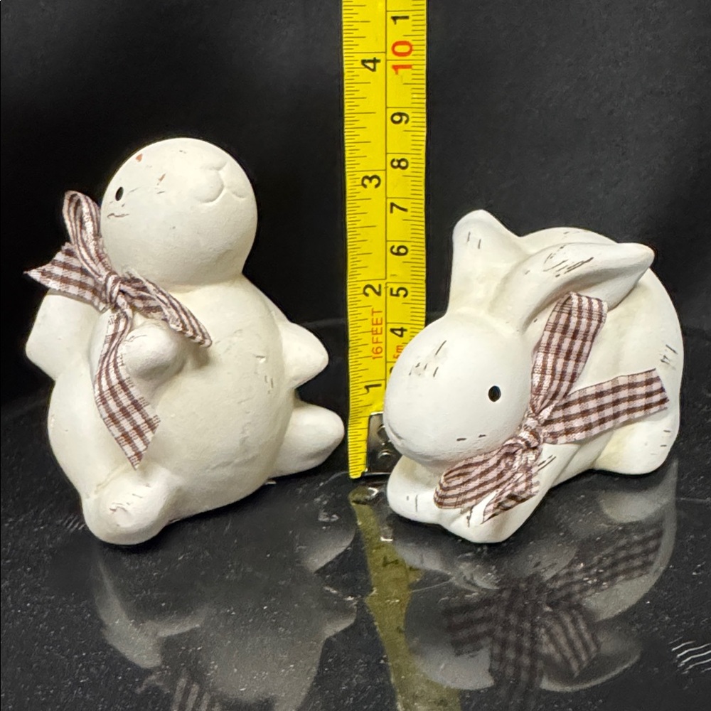 Pier 1 Set Of Two White Ceramic Rabbits - Picture 9 of 9
